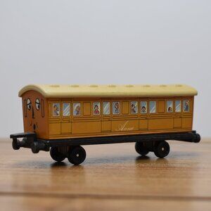 Annie Passenger Coach Car ERTL - Thomas Tank Engine Friends Railway Train 1984